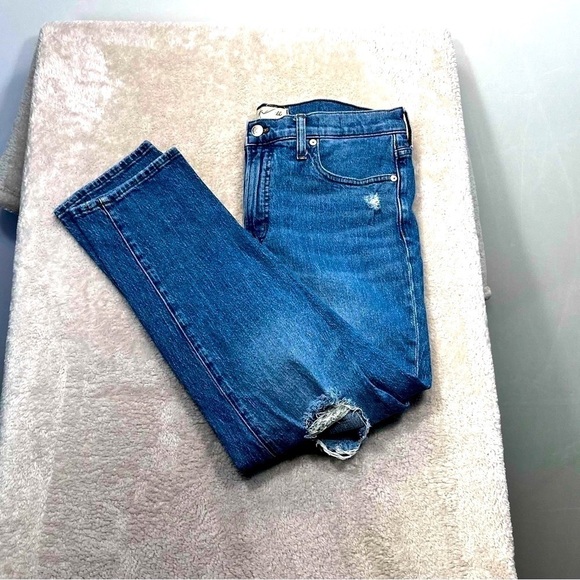 Madewell The Mid Rise Perfect Vintage Jean size 29 Distressing 10” rise - Picture 7 of 14